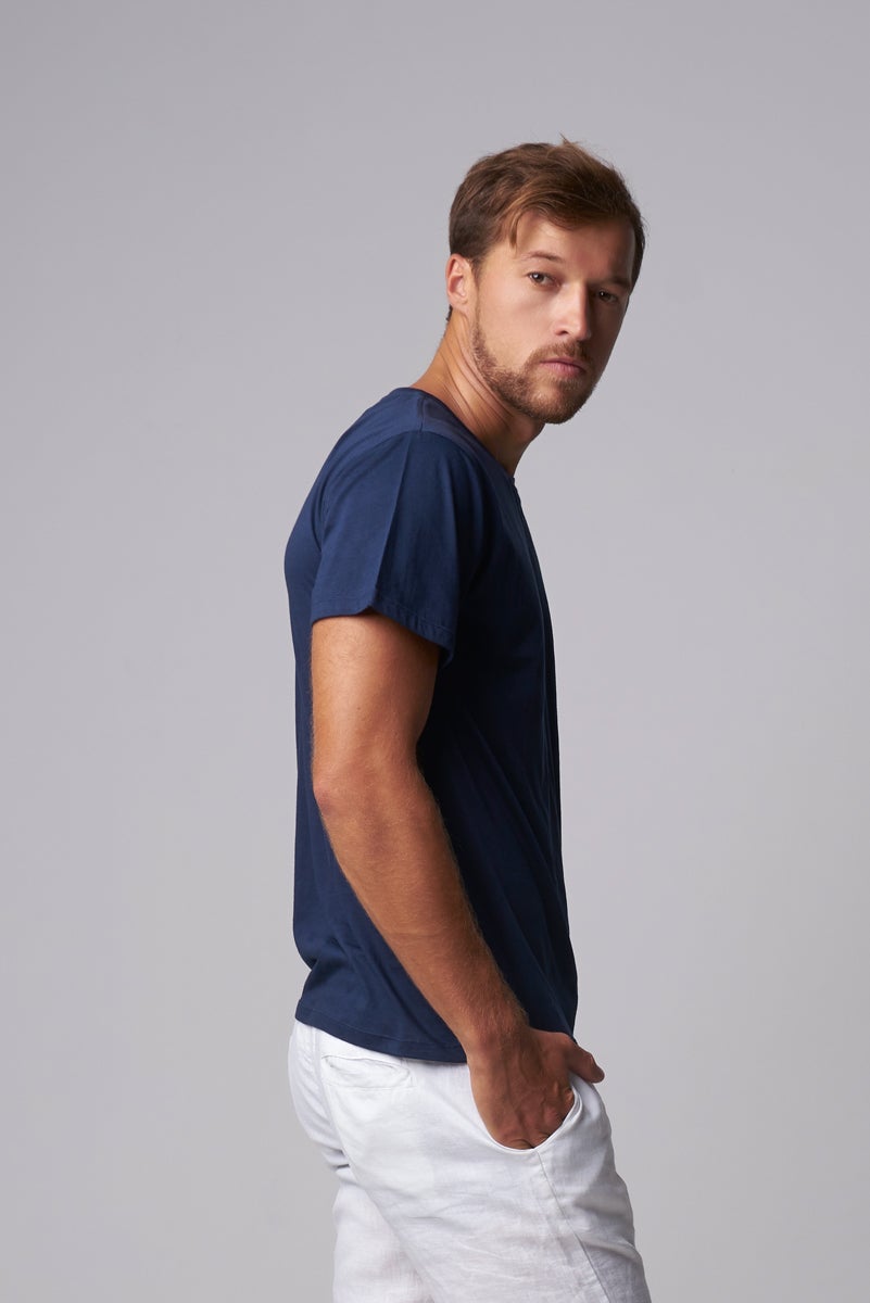 Juda T-Shirt in Navy