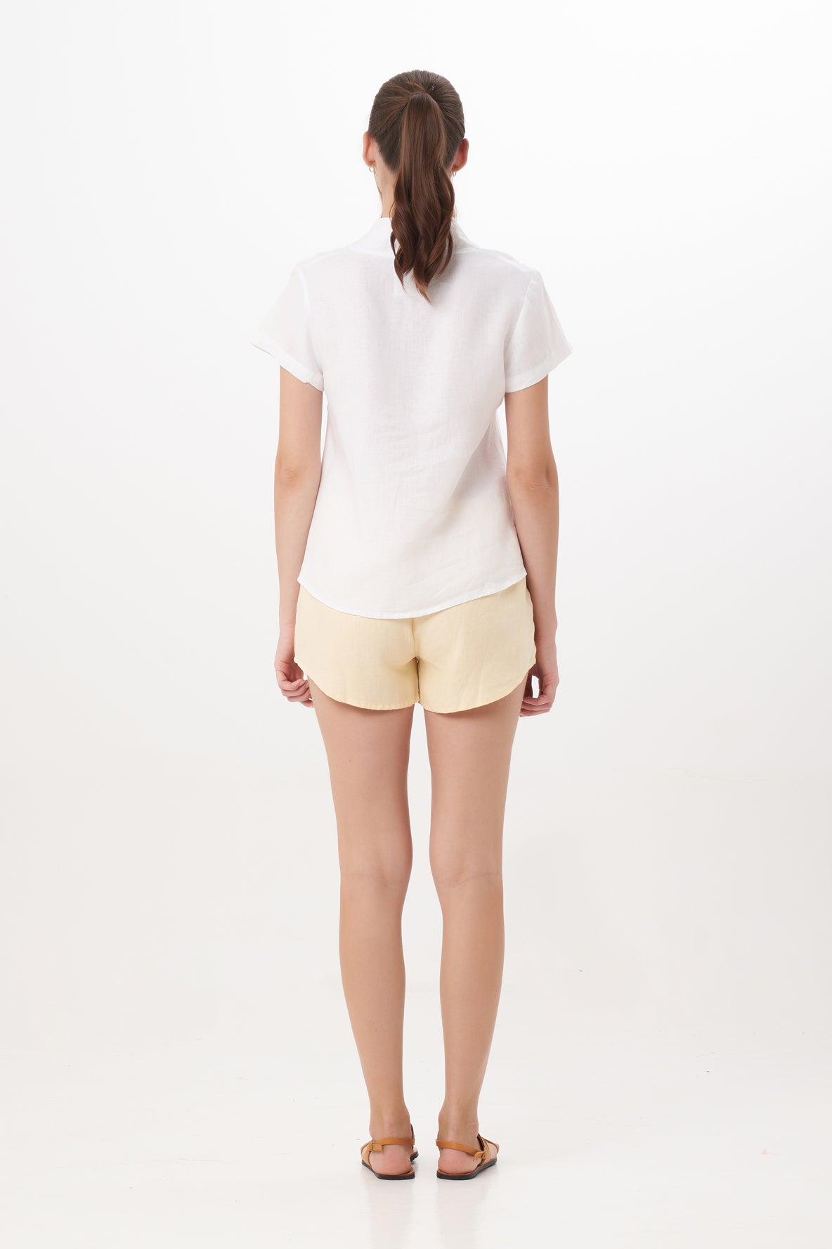 Anaya Short in Butter Cream