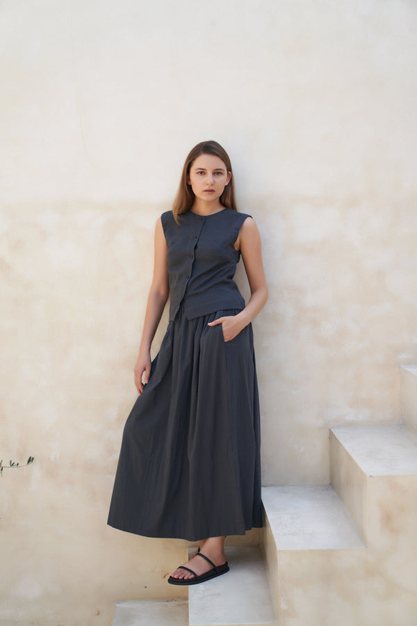 Andari Skirt in Charcoal