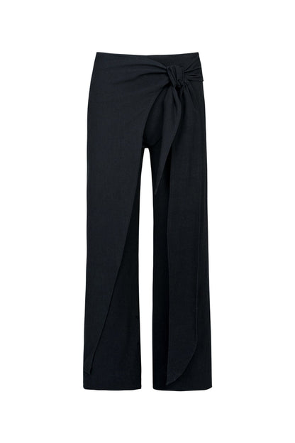 Arunia Pant in Black