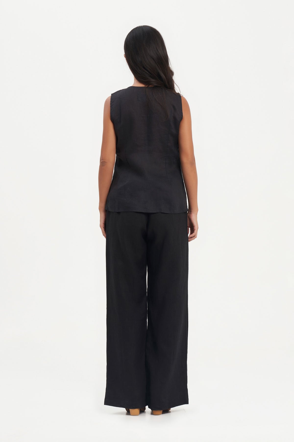 Kanima Pant in Black